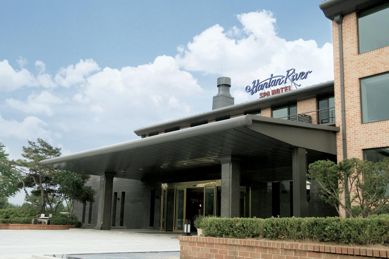 Hantan River Spa Hotel Cheorwon Esterno foto